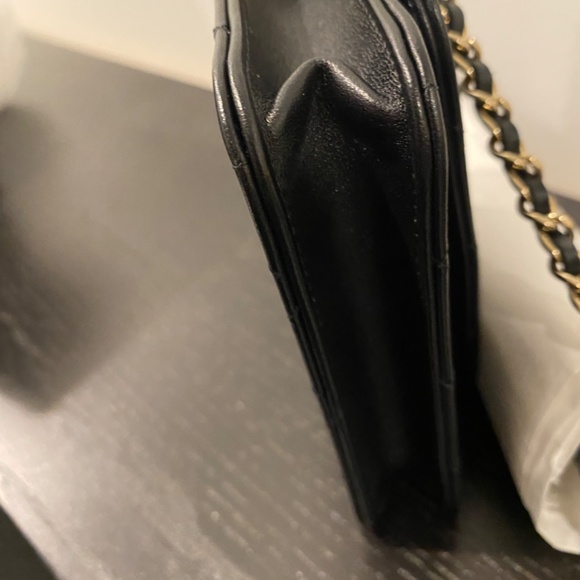 Chanel Clutch with Chain Quilted Lambskin Mini - Picture 6 of 16